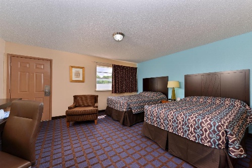 Economy Inn Ardmore image 1